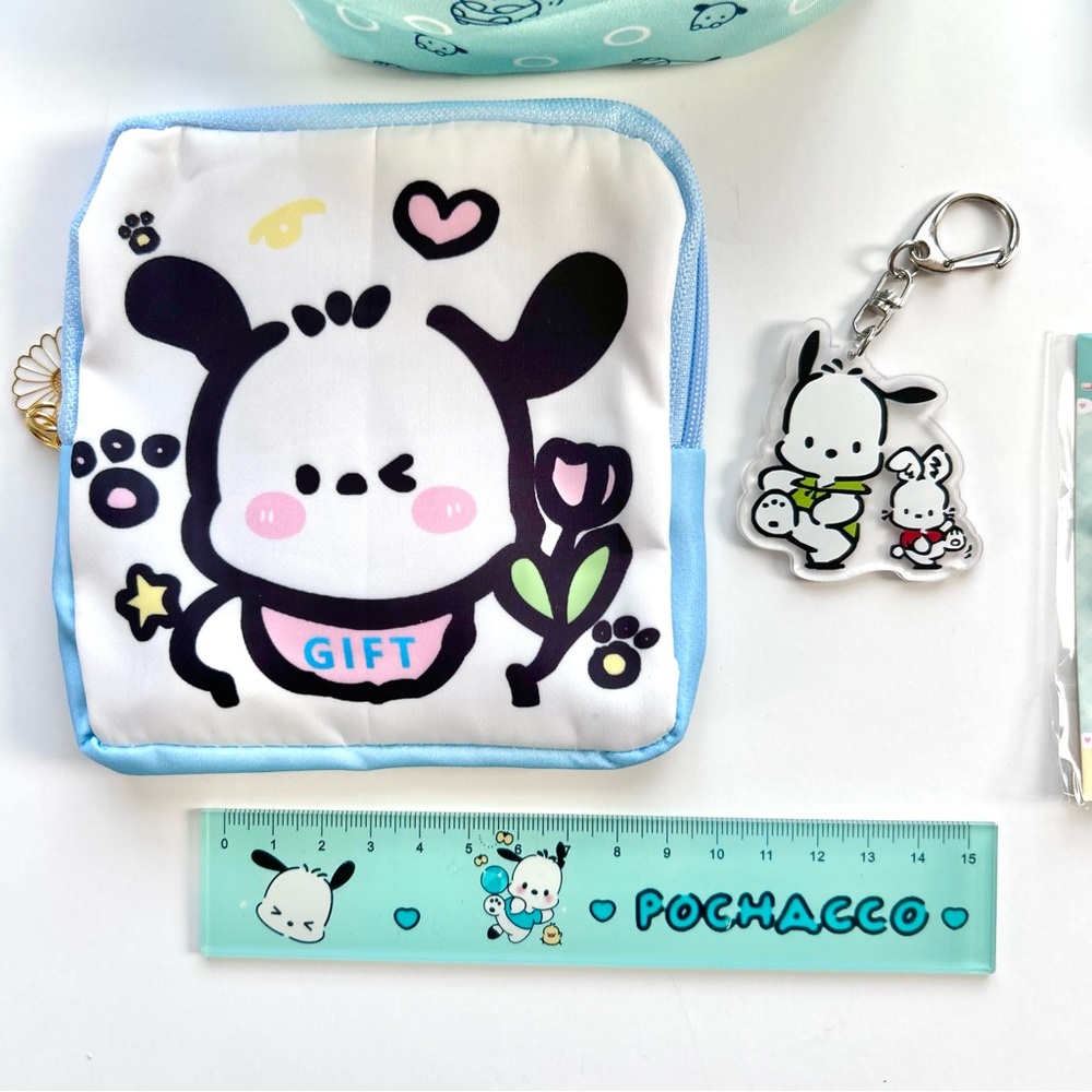 💙Pochacco Adorable 8-Piece Small Crossbody Bundle! - Picture 4 of 7